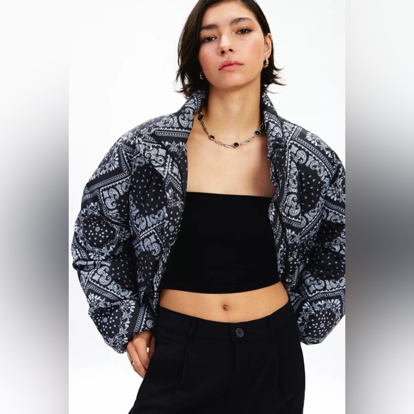 NWT - BDG Ola patchwork printed puffer jacket - Size S/M - Picture 3 of 8